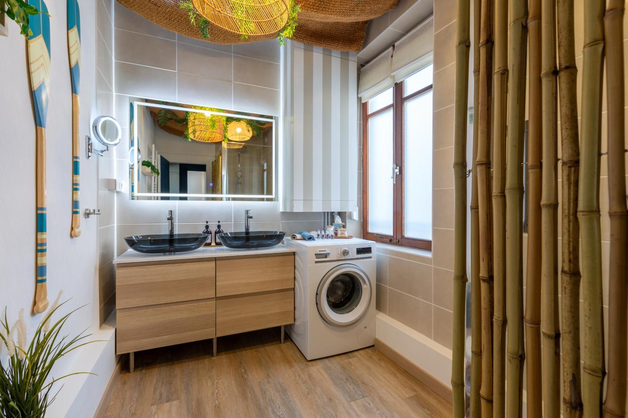 Lit Rond Tres Grand Et Confortable - Garage Possible Ou Parking Gratuit Rue - Gare 2 Min Et Ville 4 Min En Tram - Ciel Etoile - Netflix Videoprojecteur - Luxe Et Evasion 斯特拉斯堡 外观 照片